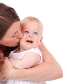 lien spécial entre bébé et maman